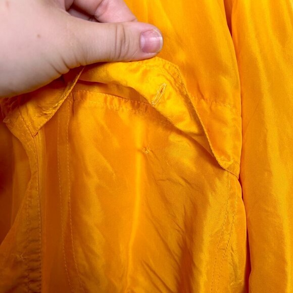 American Design Vintage First Issue 100% Silk Yellow Button Down Sz. Large - Picture 4 of 13